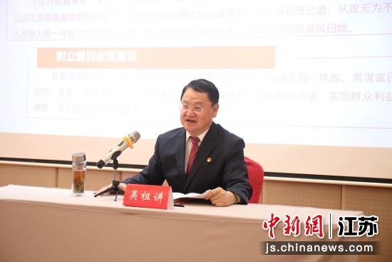 邮储银行新任行长引领变革，开启未来银行新篇章